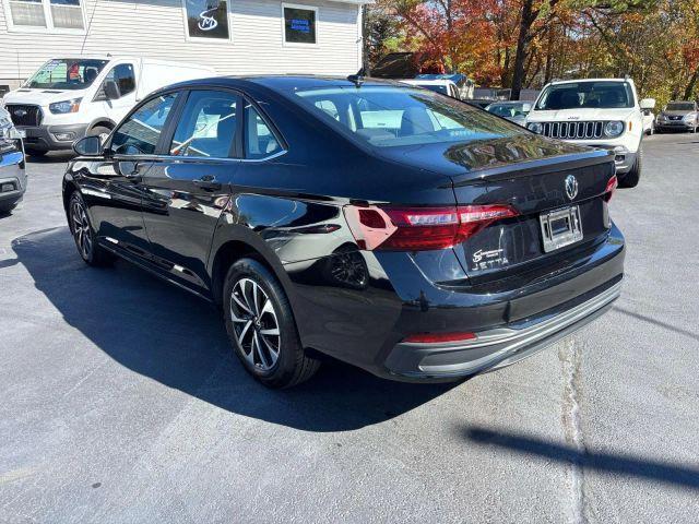 used 2024 Volkswagen Jetta car, priced at $19,900