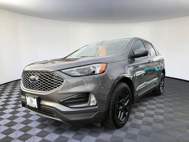 used 2024 Ford Edge car, priced at $24,900