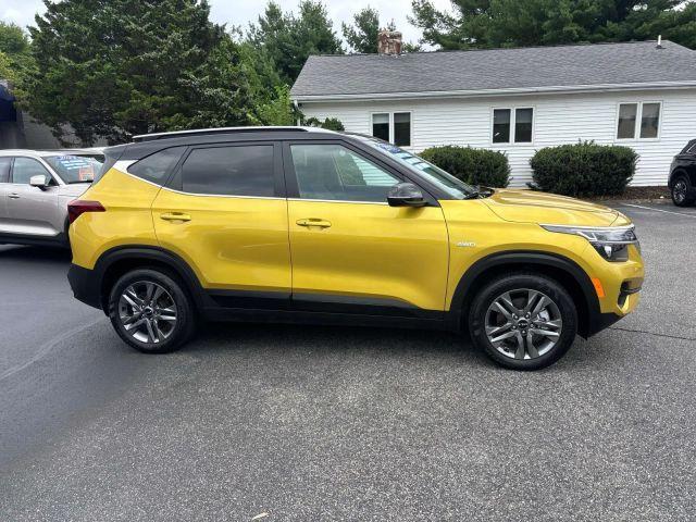 used 2022 Kia Seltos car, priced at $21,900
