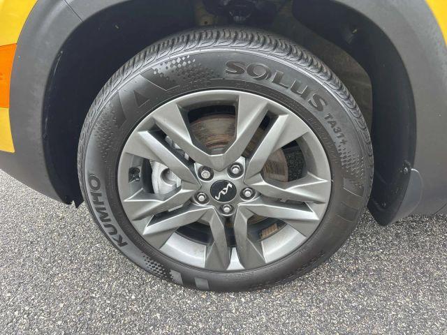 used 2022 Kia Seltos car, priced at $21,900