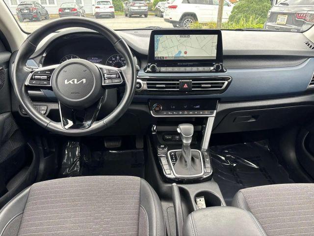 used 2022 Kia Seltos car, priced at $21,900