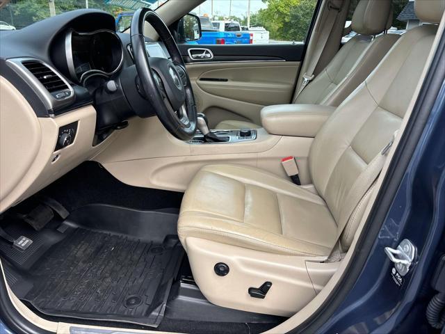 used 2021 Jeep Grand Cherokee car, priced at $27,500