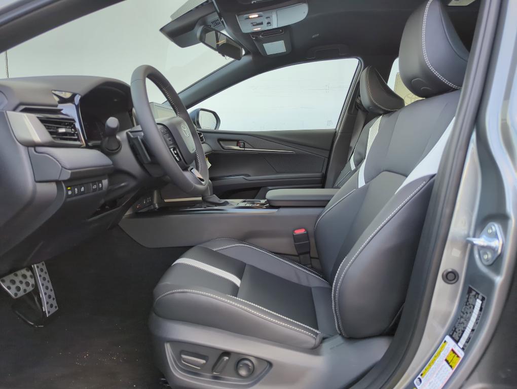 new 2025 Toyota Camry car, priced at $31,995