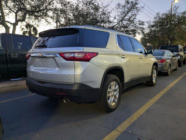 used 2021 Chevrolet Traverse car, priced at $24,999