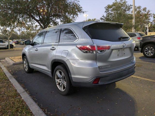 used 2015 Toyota Highlander car, priced at $24,999