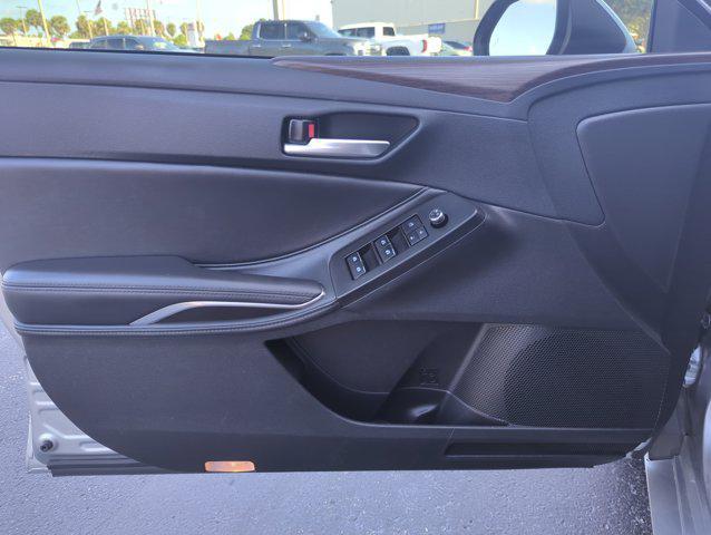 used 2019 Toyota Avalon Hybrid car, priced at $20,999