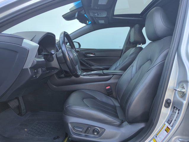 used 2019 Toyota Avalon Hybrid car, priced at $20,999