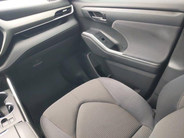 used 2021 Toyota Highlander car, priced at $29,998