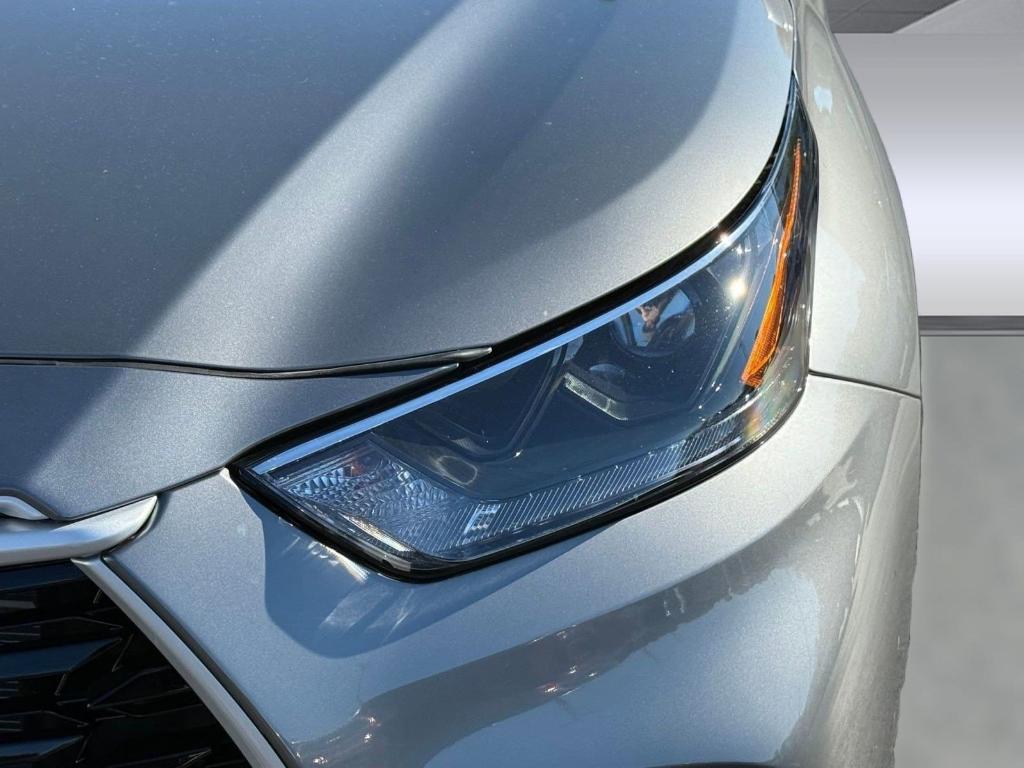 new 2025 Toyota Highlander Hybrid car, priced at $49,822