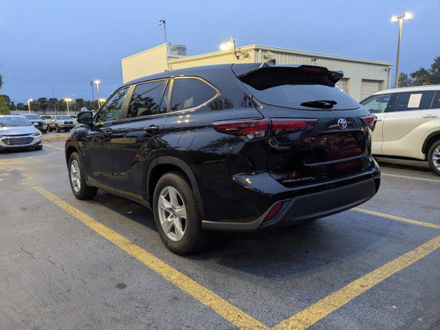 used 2024 Toyota Highlander car, priced at $34,999