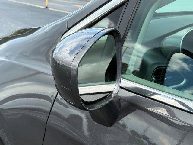 used 2020 Chrysler Pacifica car, priced at $14,999