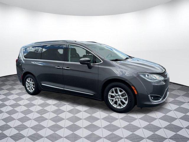 used 2020 Chrysler Pacifica car, priced at $14,999