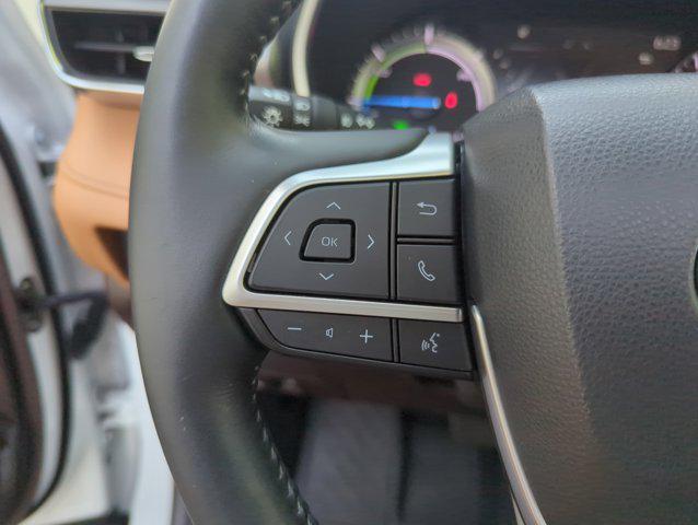 used 2022 Toyota Highlander Hybrid car, priced at $43,999