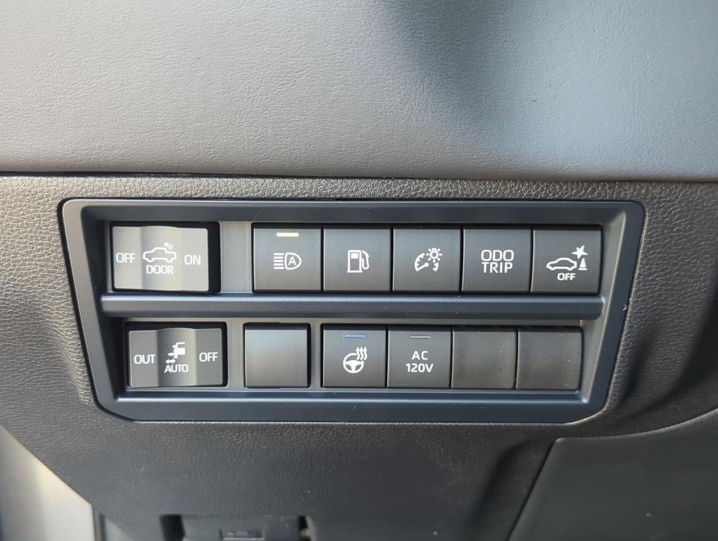 new 2025 Toyota Tundra Hybrid car, priced at $70,776