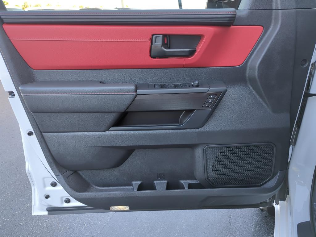 new 2025 Toyota Tundra Hybrid car, priced at $76,118