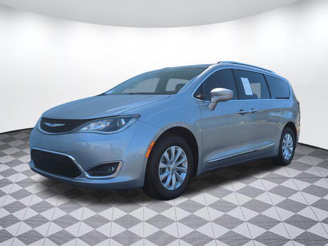 used 2019 Chrysler Pacifica car, priced at $11,999