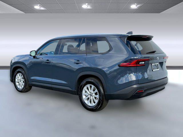 used 2025 Toyota Grand Highlander car, priced at $41,999