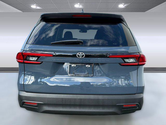used 2025 Toyota Grand Highlander car, priced at $41,999