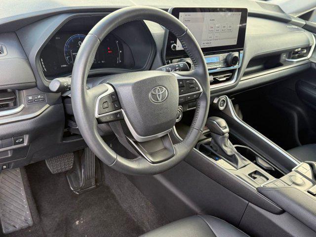 used 2025 Toyota Grand Highlander car, priced at $41,999