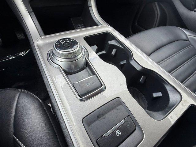 used 2024 Ford Edge car, priced at $22,998