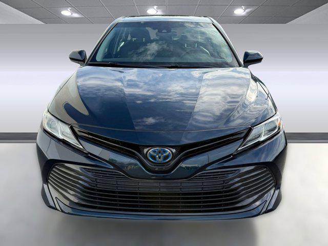 used 2018 Toyota Camry Hybrid car, priced at $17,999