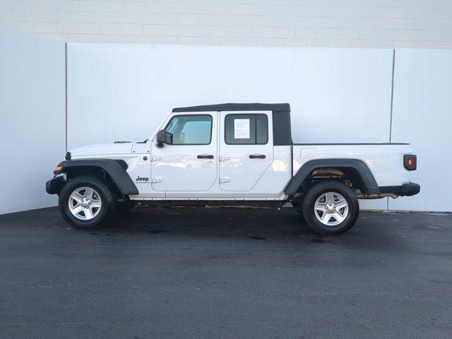 used 2023 Jeep Gladiator car, priced at $26,998