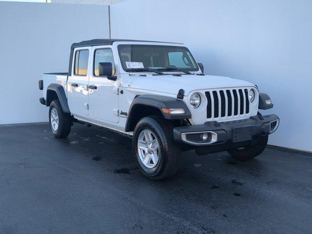 used 2023 Jeep Gladiator car, priced at $26,998