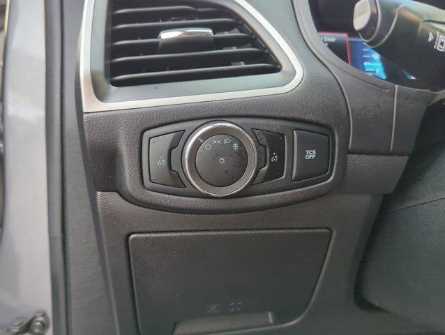 used 2024 Ford Edge car, priced at $21,997
