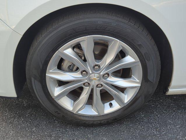 used 2023 Chevrolet Malibu car, priced at $16,997