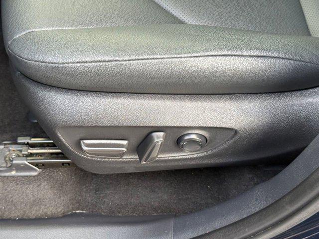 used 2025 Toyota Grand Highlander car, priced at $40,999