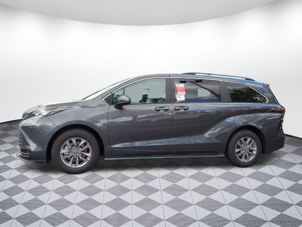 new 2025 Toyota Sienna car, priced at $42,237