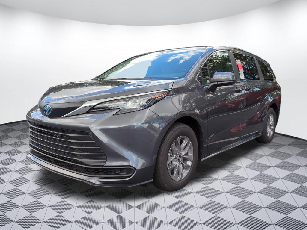 new 2025 Toyota Sienna car, priced at $42,237