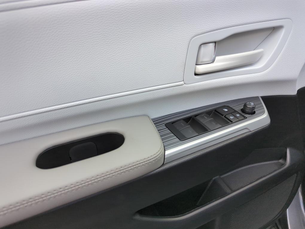 new 2025 Toyota Sienna car, priced at $42,237
