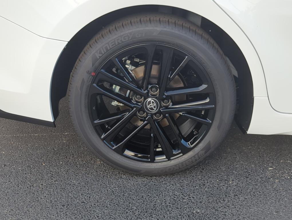 new 2025 Toyota Camry car, priced at $33,332