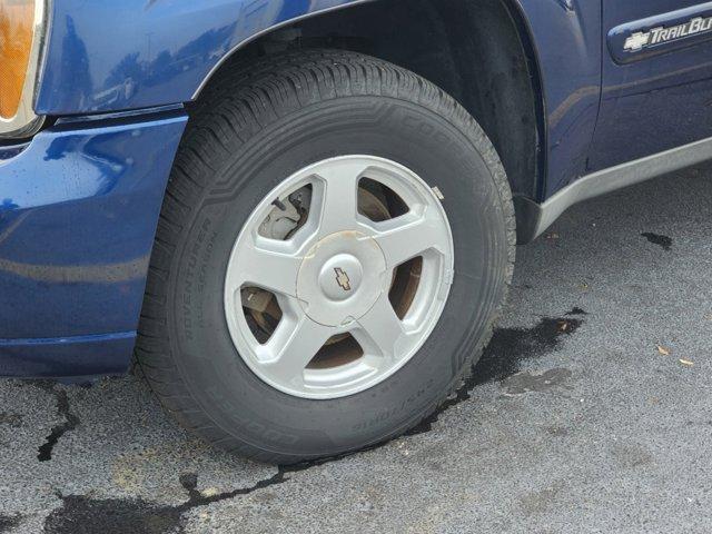 used 2002 Chevrolet TrailBlazer car, priced at $4,999