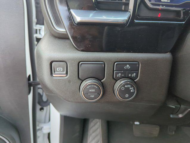 used 2024 Chevrolet Silverado 1500 car, priced at $32,997