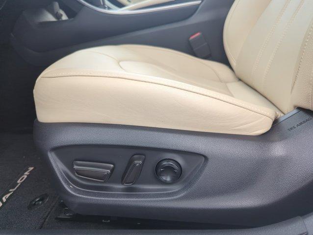 used 2019 Toyota Avalon Hybrid car, priced at $28,999