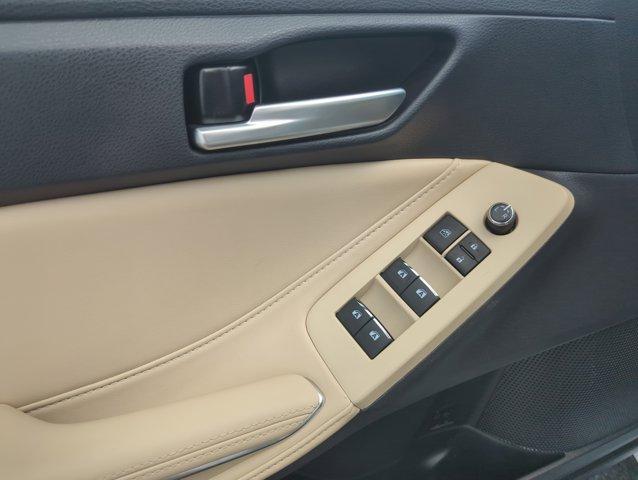 used 2019 Toyota Avalon Hybrid car, priced at $28,999