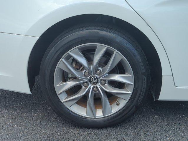 used 2019 Toyota Avalon Hybrid car, priced at $28,999