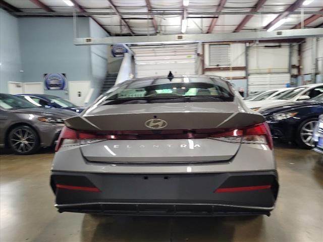 used 2024 Hyundai Elantra car