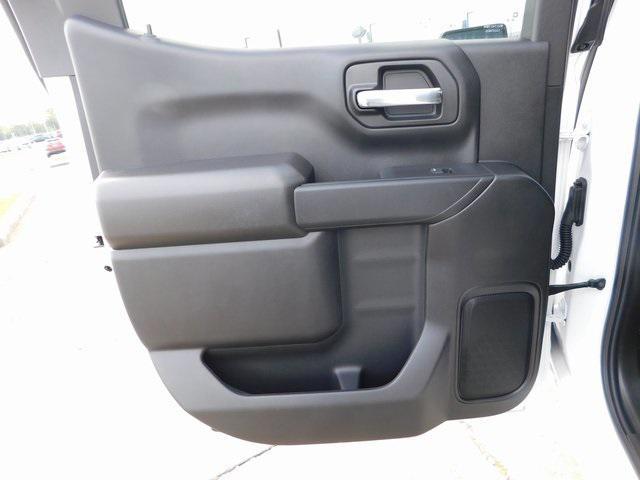 new 2025 Chevrolet Silverado 1500 car, priced at $40,210