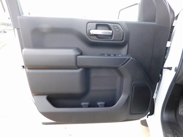 new 2025 Chevrolet Silverado 1500 car, priced at $40,210