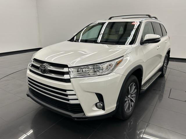 used 2019 Toyota Highlander car, priced at $27,248