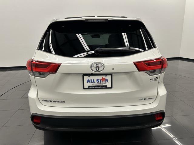 used 2019 Toyota Highlander car, priced at $27,248