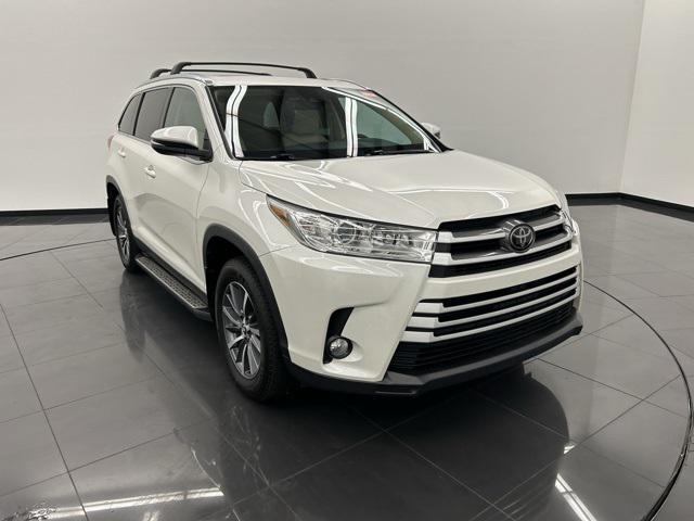 used 2019 Toyota Highlander car, priced at $27,248