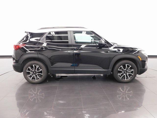 used 2023 Chevrolet TrailBlazer car, priced at $22,498