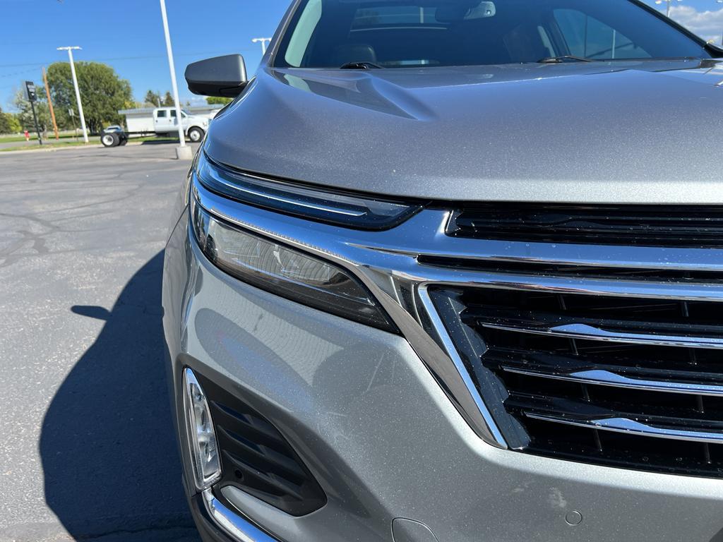 used 2023 Chevrolet Equinox car, priced at $25,995