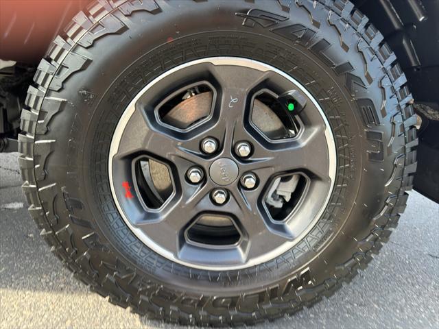used 2023 Jeep Gladiator car, priced at $39,995