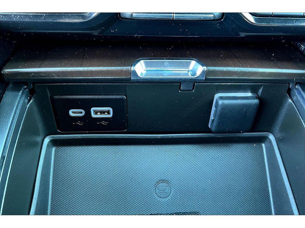 used 2023 GMC Yukon XL car, priced at $69,995