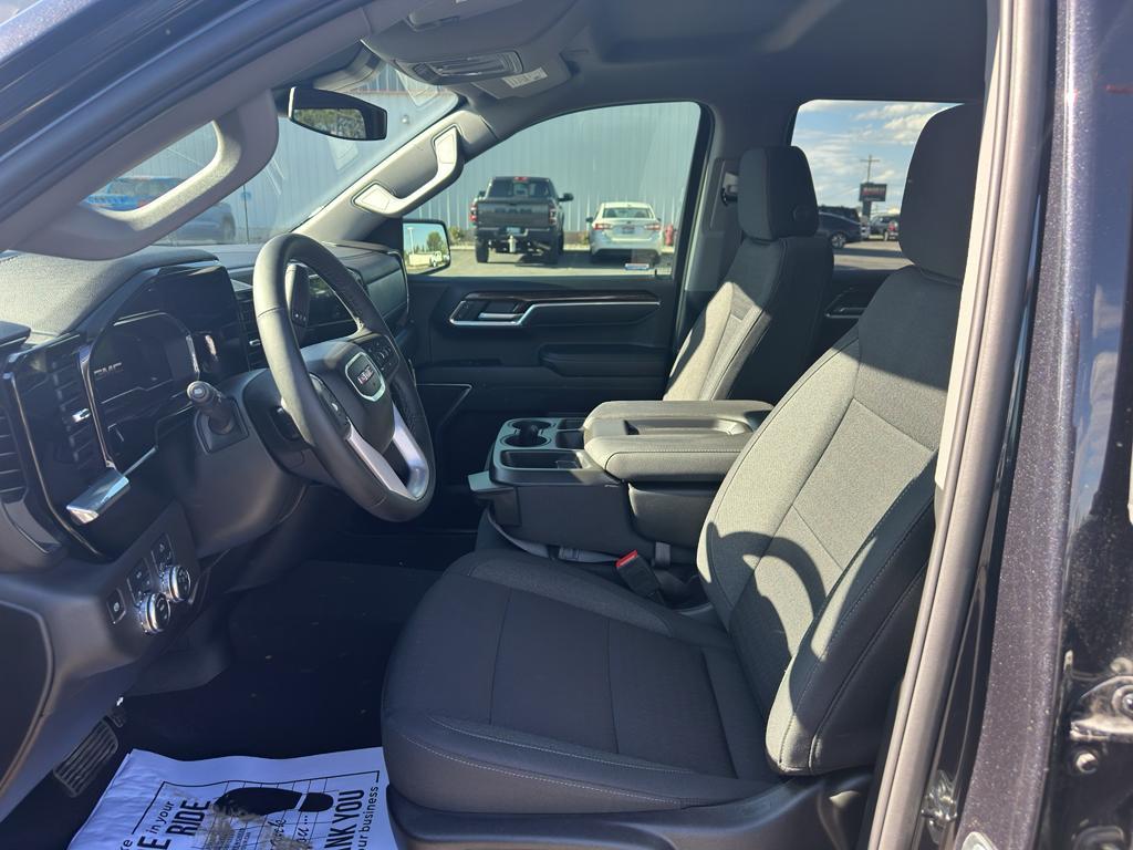 new 2025 GMC Sierra 1500 car, priced at $62,180
